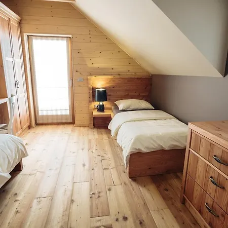 Apartments Krvavec Cerklje na Gorenjskem Room photo